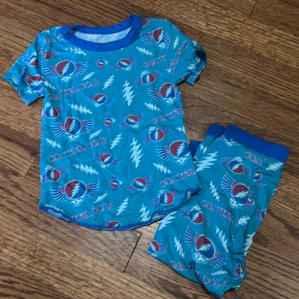New! Rowdy Sprout Grateful Dead Jammie’s